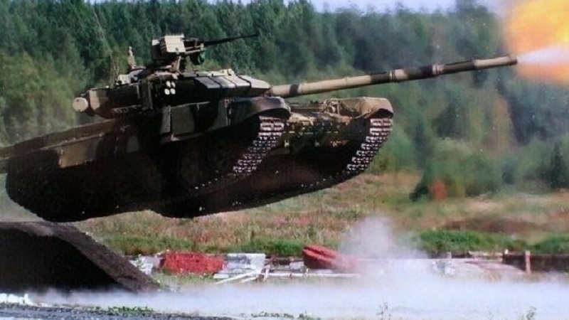 Esercito iraniano sviluppa nuovi carri armati T-90
