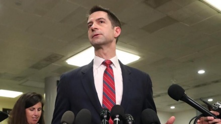 美国参议员指控中国学生