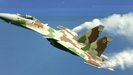 Un caccia S-35 russo intercetta aereo spia statunitense sulla costa siriana