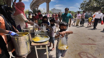 Children struggling to survive India's lockdown