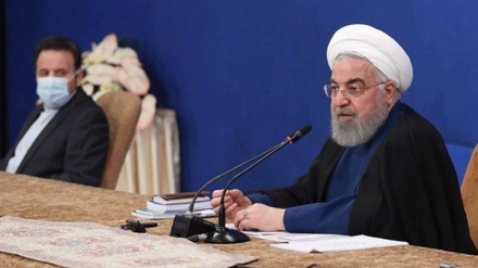 Ruhani: Në zonat e bardha, do të rihapen qendrat fetare