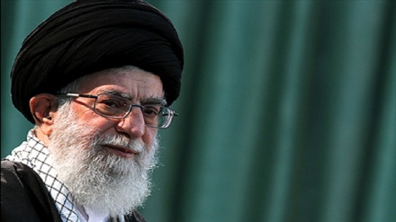 Líder persa enfatiza en no temer amenazas enemigas del Islam y a poderes opresores
