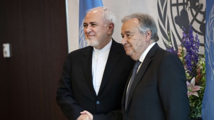 イラン外相と国連事務総長が、イエメン国民への人道支援物資送付を強調