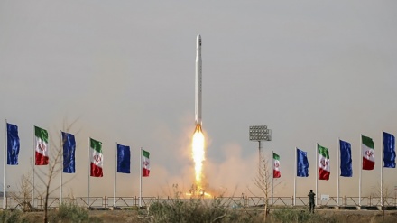 Ini Reaksi AS atas Peluncuran Satelit Militer Iran