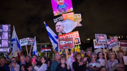 数千被占领巴勒斯坦领土居民对内塔尼亚胡进行抗议