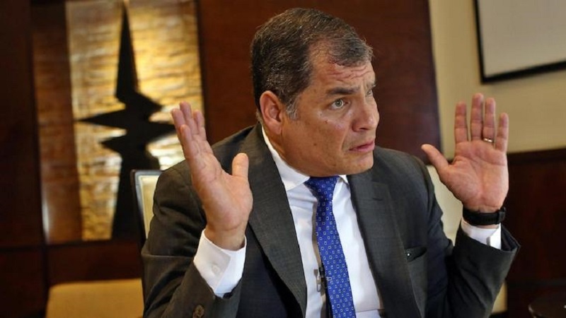 Correa ve “ridículo” pedido de un juez a Interpol para arrestarlo