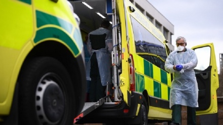 英の新型肺炎による死者が６２００人超に