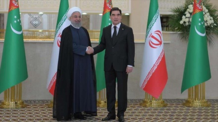 Irán y Turkmenistán apuestan por fortalecer sus lazos comerciales