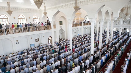 دعوت مردم تاجیکستان برای اقامه نمازدرخانه ها