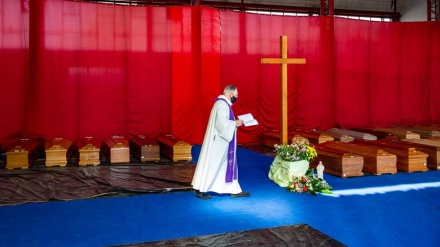 イタリア、死者１万５８８７人　コロナ感染者１２万８千人に