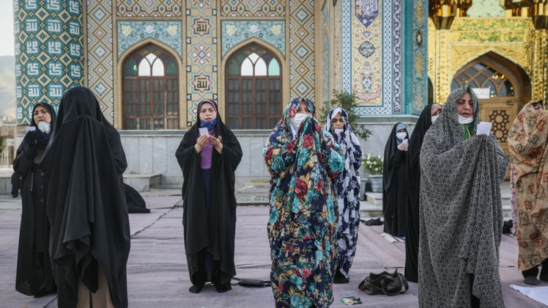 برپایی نماز عید فطر در مساجد ایران