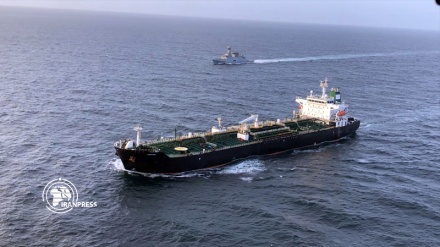 IRGC Sita Kapal Tanker Asing di Teluk Persia