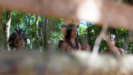 Brazilian indigenous peoples confront double threat of COVID-19 and Bolsonaro’s policies