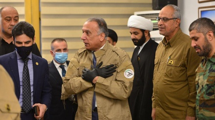Al-Kazemi elogia el papel de Al-Hashad Al-Shabi en la seguridad de Irak