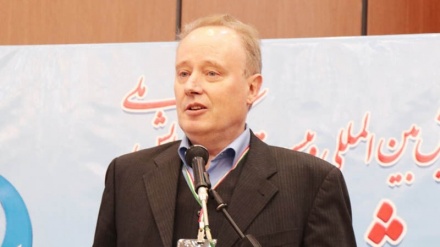 世界卫生组织代表访问伊朗输血创新中心