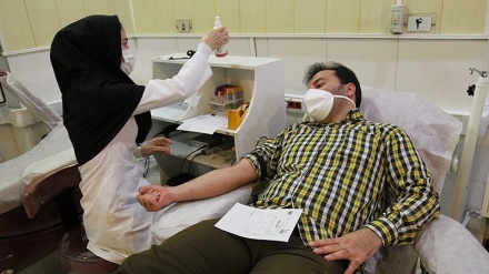 Lailatul Qadar, Warga Hamedan Donorkan Darah (1)
