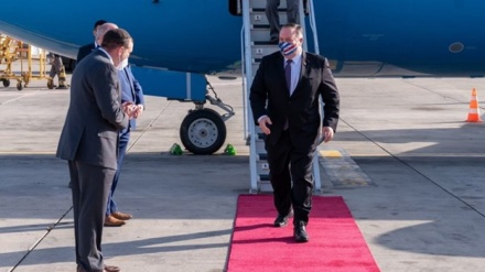 Pompeo bə məntəğə səfər kardeyku hədəfon; de sionist rejimi rabitəon adi və normal karde cinoyət dəvom kardedə.