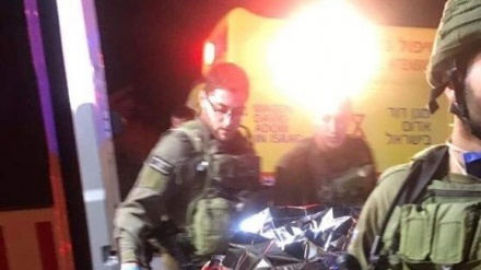 Fuerzas israelíes atacan a palestinos en Al-Quds