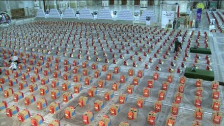 Iran: IRGC, Basij volunteers prepare Ramadhan meals for needy