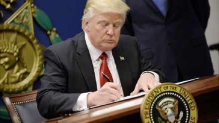 米大統領が、香港優遇措置の撤廃を命令