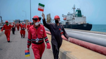 Maduro dankt Iran für Entsendung von Öltankern