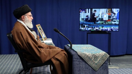 Líder de Irán destaca importancia de la producción ante sanciones
