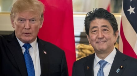 טראמפ וראש ממשלת יפן הסכימו לשתף פעולה נגד הקורונה