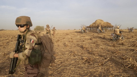 La France doit-elle quitter le Sahel? 