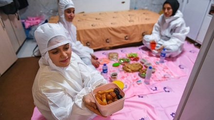 Suasana Berbuka di RS Kamkar Qom (1)
