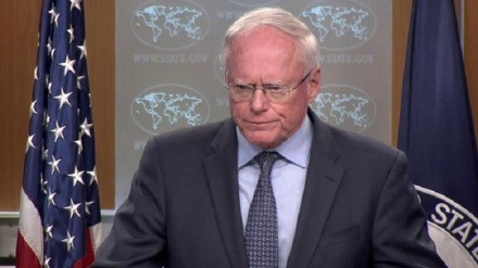 米国高官、「シリアを去ることは問題外」