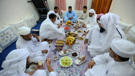 Vizitat tradicionale të festës së Fitër Bajramit në ishullin Kish të Iranit