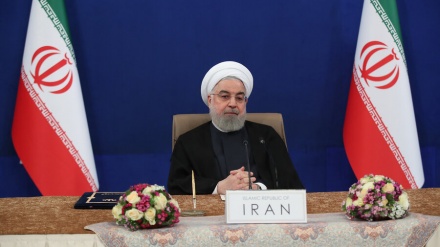 イラン大統領、「諸国民への圧力行使を、国際協力に置き換えるべき」