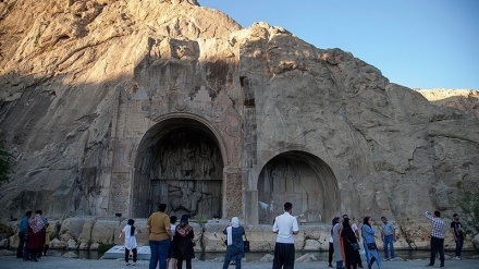 Kunjungi Kermanshah? Ini Destinasi Wisata Bersejarah di Kota Ini (2)
