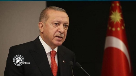 Erdoğan, Ayasofya'dan Farsça beyitle söz etti