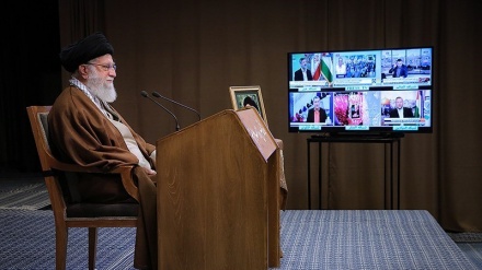 Ayatullah Khamenei: Rezim Zionis akan Tercerabut dan Binasa