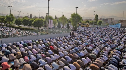 برپایی نماز عید فطر در مساجد ایران