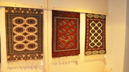 Karpet Persia Mendapatkan Kembali 'Pijakan yang Hilang' di Pasar Global