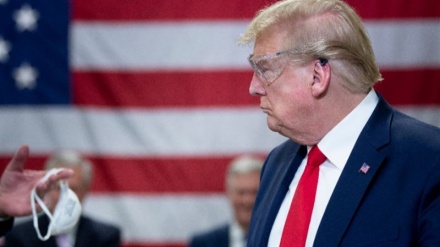 ホワイトハウス調整官が、マスク着用をめぐり大統領を擁護