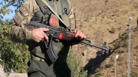 Pasukan Turki Tembaki Pos Militer Rusia di Suriah