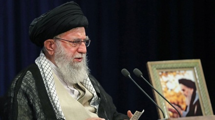 Rahbar akan Sampaikan Pidato pada Peringatan Haul Imam Khomeini