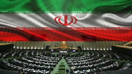 Эрон парламенти МАГАТЭ Бошқарувчилар кенгаши резолюциясини қоралади