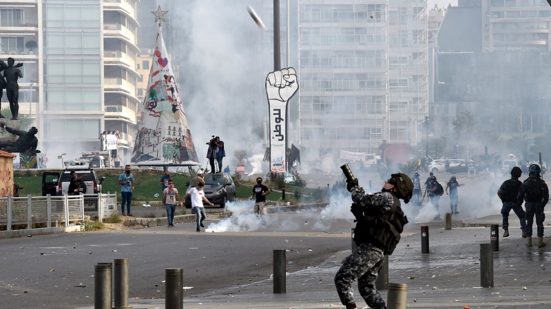 unjuk rasa di Beirut