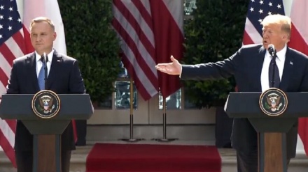 טראמפ נעביר לפולין חיילים מגרמניה