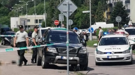 Slovacchia, attacco a scuola con coltello : bimbi feriti, morto il vicedirettore