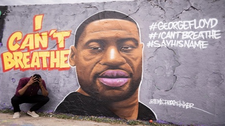 Houston in fila per l'ultimo saluto a George Floyd