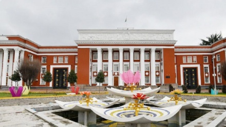 پذیرش پیش نویس طرح«آموزش و تقویت میهن پرستی شهروندان» درپارلمان تاجیکستان