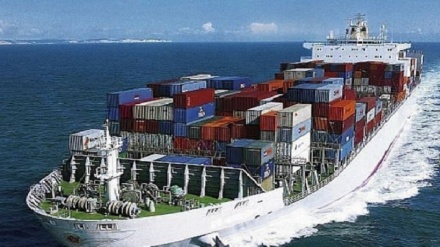 携带粮食伊朗货轮进入委内瑞拉水域