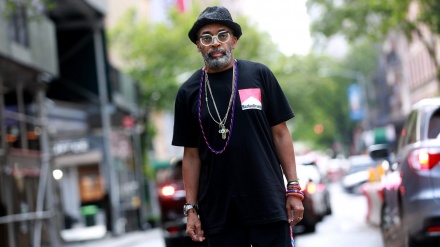 アメリカの映画製作者が、人種差別抗議に反応