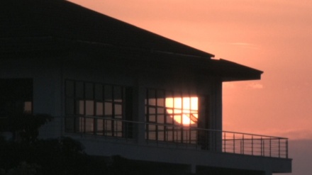 世界各地で、日食が観測