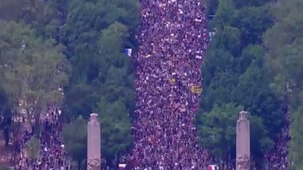 АҚШ-да ирқчиликка қарши минглаб норозилик намойишлари (видео)